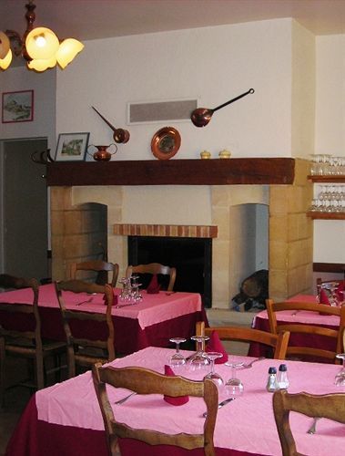 Nadaillac-de-Rouge Hotel Chastrusse מראה חיצוני תמונה